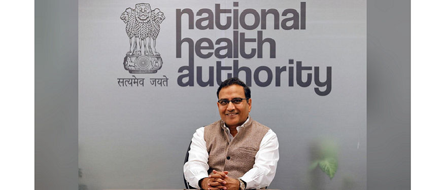 India courts private hospitals to boost insurance program